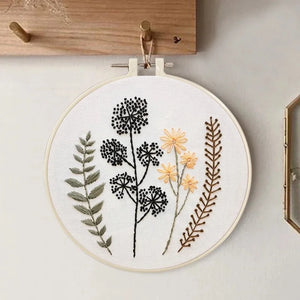 Greenland & Co - DIY Embroidery Kit