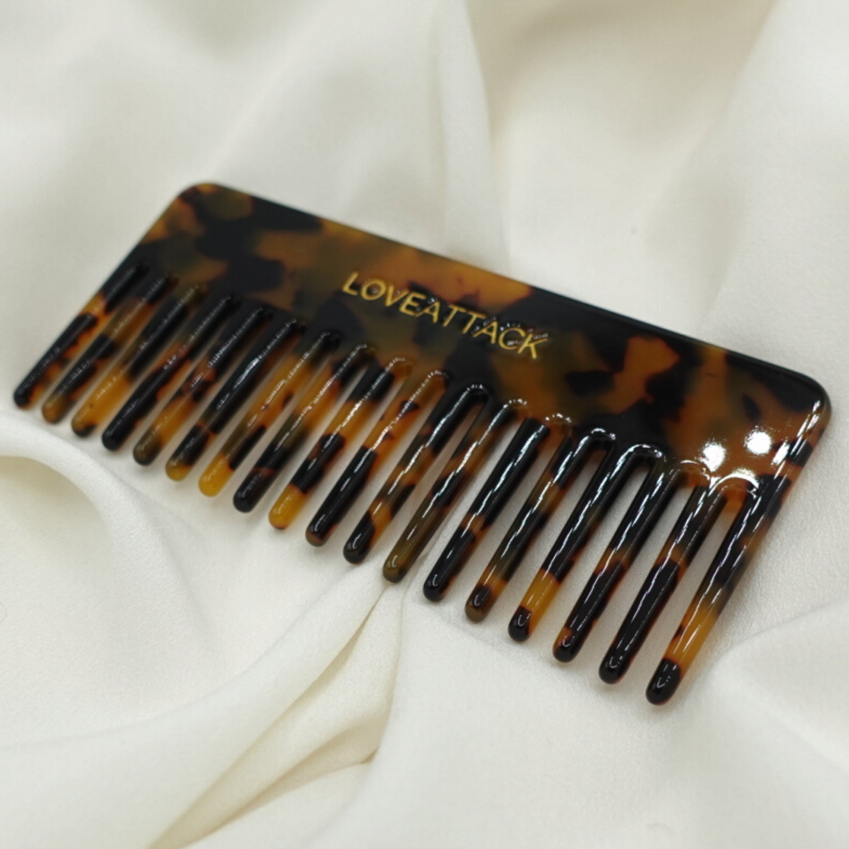 Love Attack - Wide Tooth Detangling Hair Comb